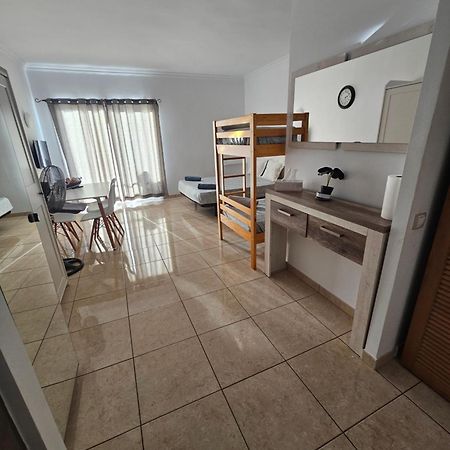 Everything You Need. All Right Here. Apartman Costa Adeje  Kültér fotó